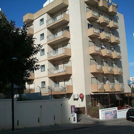 Hotel Apartamento Iate Portimao Exterior photo
