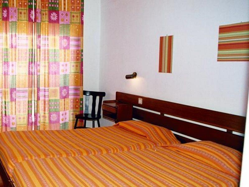 Hotel Apartamento Iate Portimao Exterior photo