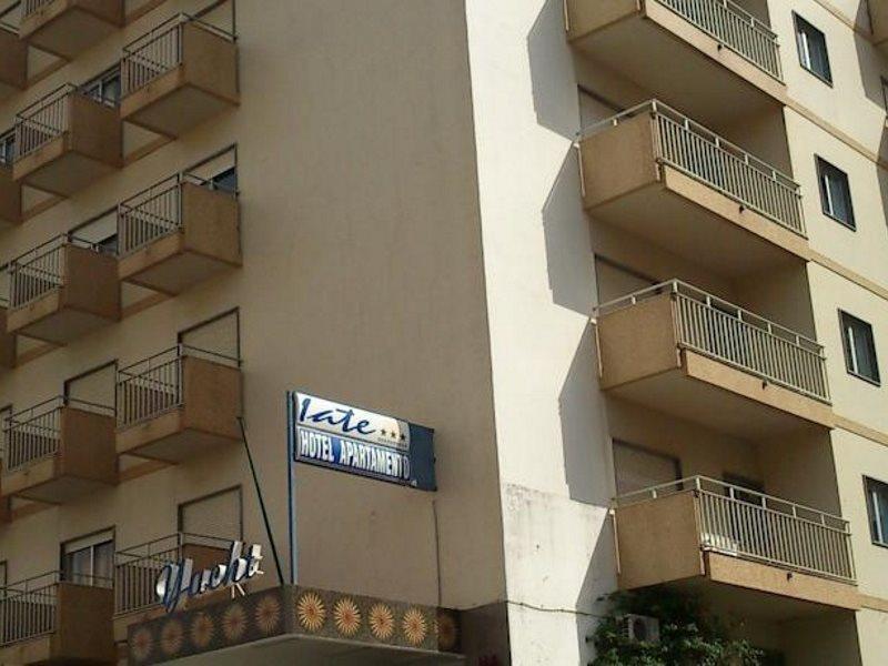 Hotel Apartamento Iate Portimao Exterior photo